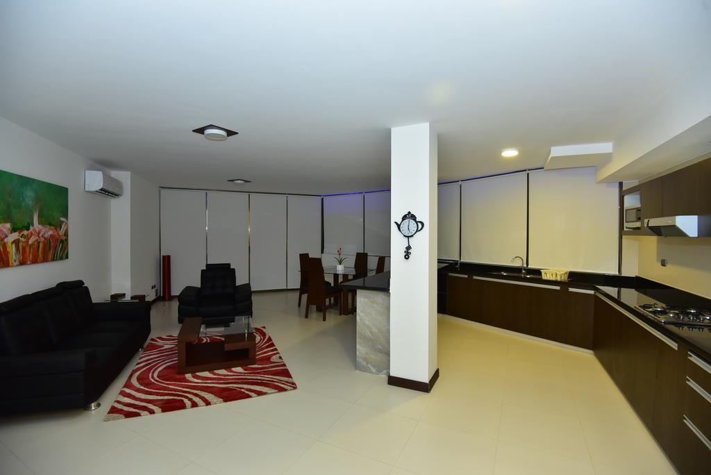 Mai Suites Apart Hotel Santa Cruz de La Sierra Eksteriør billede