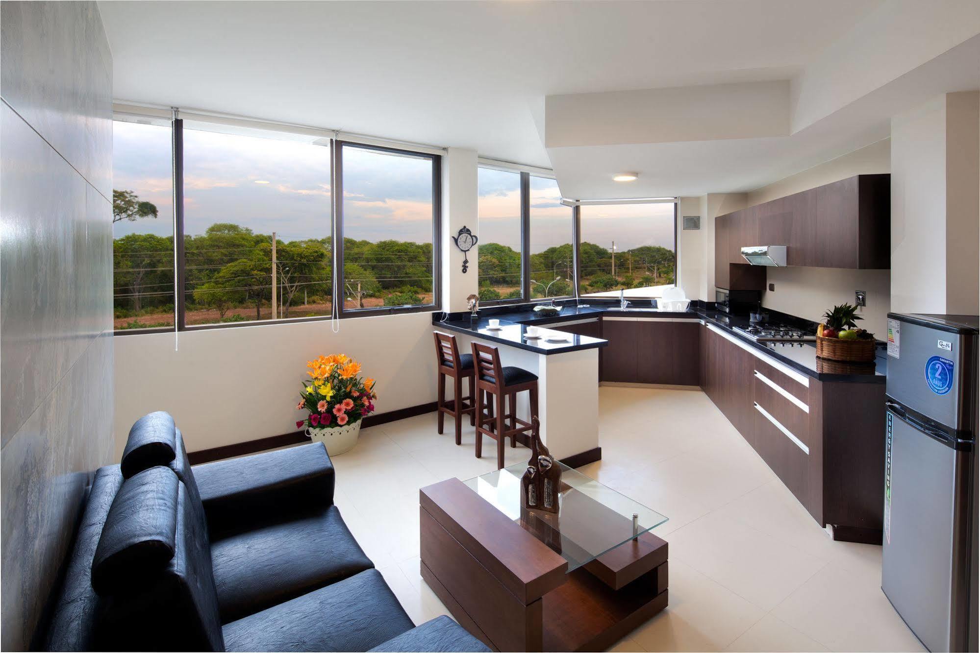 Mai Suites Apart Hotel Santa Cruz de La Sierra Eksteriør billede